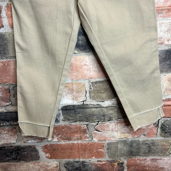 5 for $25š„Girls Sizeā5 French Toast Tan Adjustable ElasticāPants - Picture 3 of 7